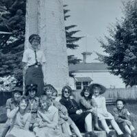 Guides At Memorial 1961 2