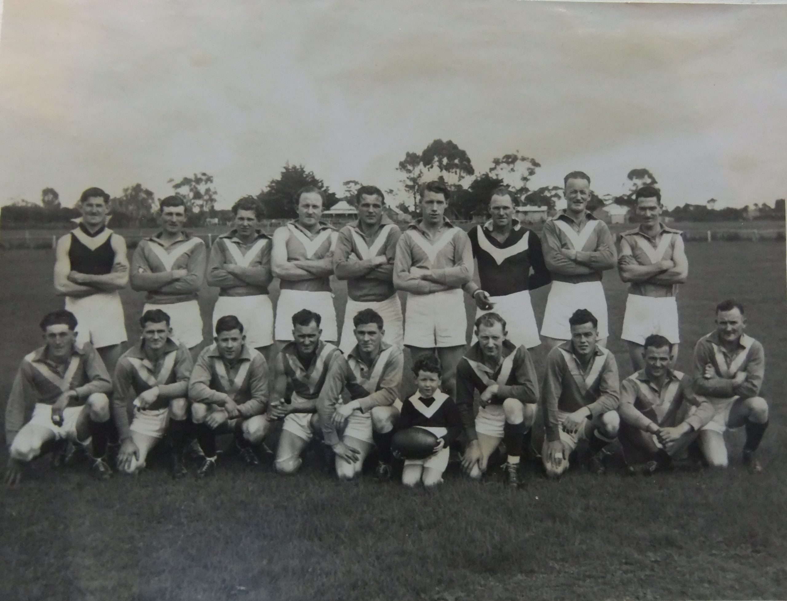 Longwarry Football Team date unknown courtesy of Jeanette Oldham